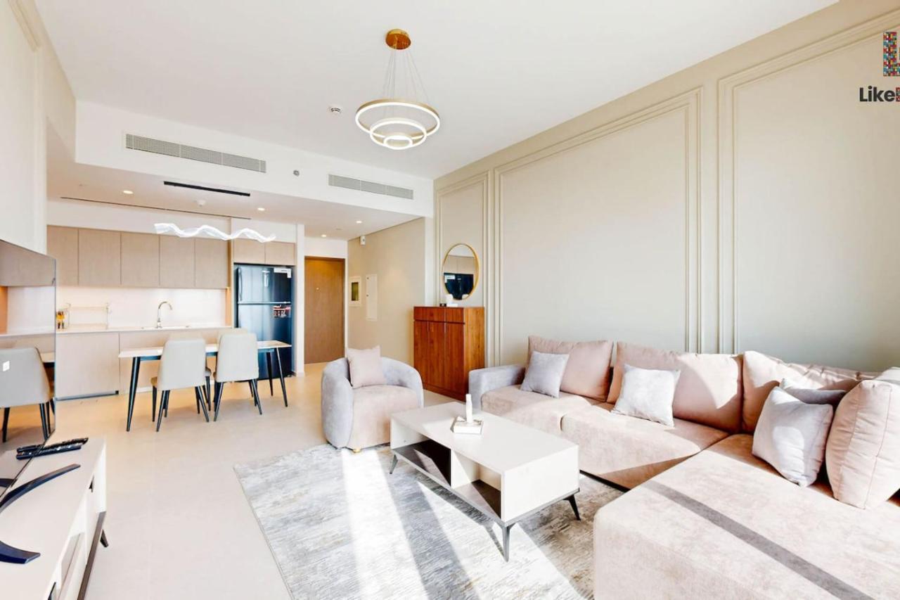 5 MINUTES BY WALK FROM BURJ ADN DUBAI MALL - 5