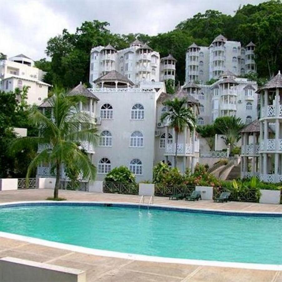 Sky Castles Block A - Apt A5 - 3