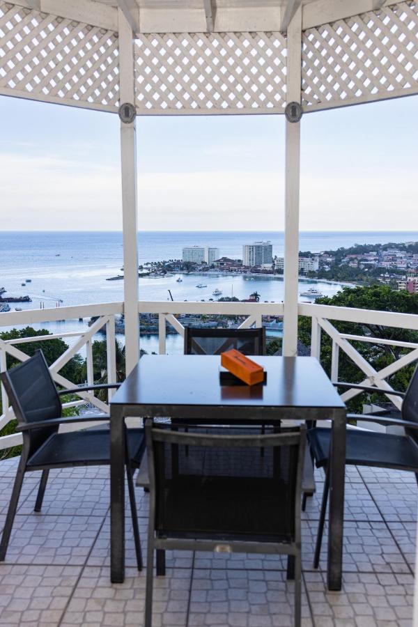 Columbus Heights Apartments P5 4A