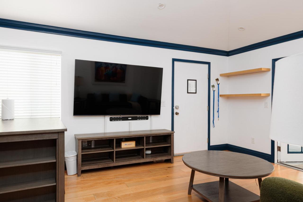 Cozy Private 1BR Near LAX & SoFi, Pet-Friendly - 5