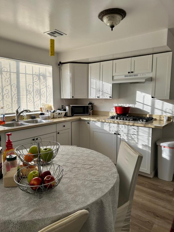 Naryn Guest House 3 - 4