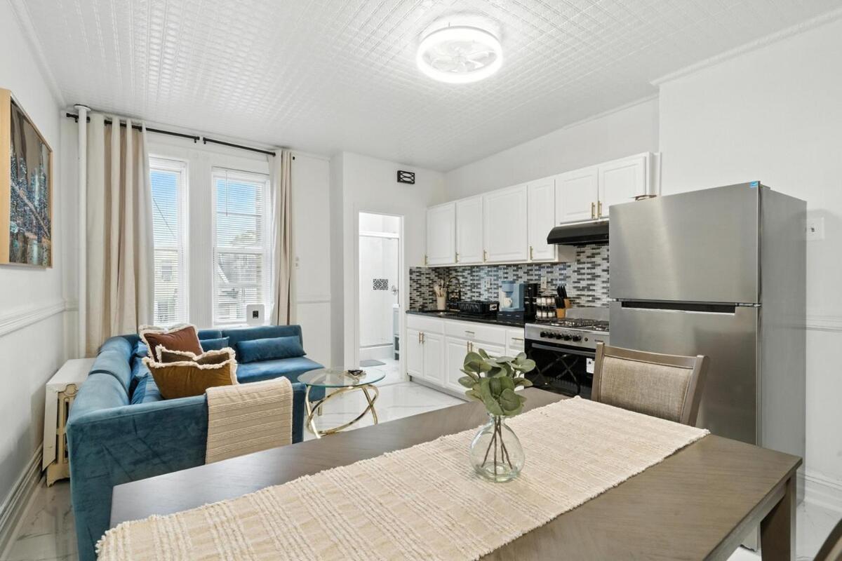 Modern and Spacious 3BR Private Parking 15min NYC