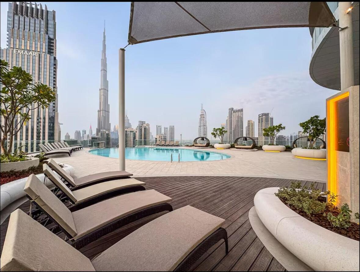 Luxurious 3-bedroom apartment downtown - 4