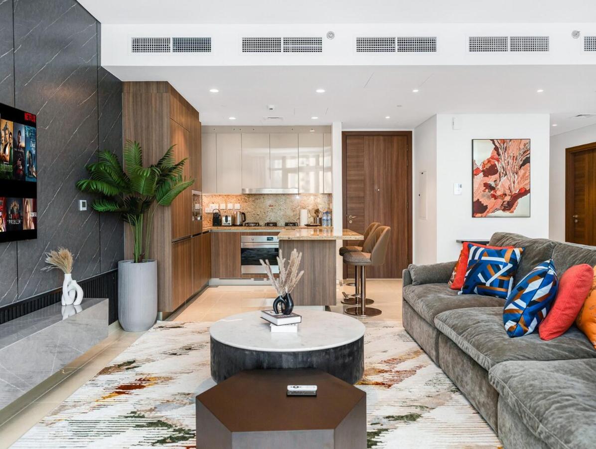 Luxurious 3-bedroom apartment downtown - 5