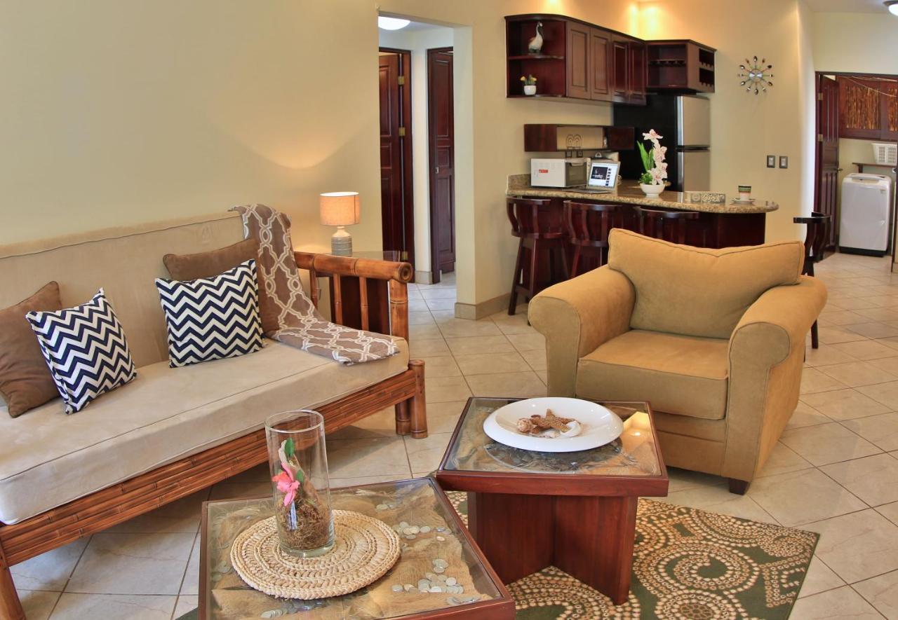 The Oaks Tamarindo Pool Front Condominiums fast wifi photo