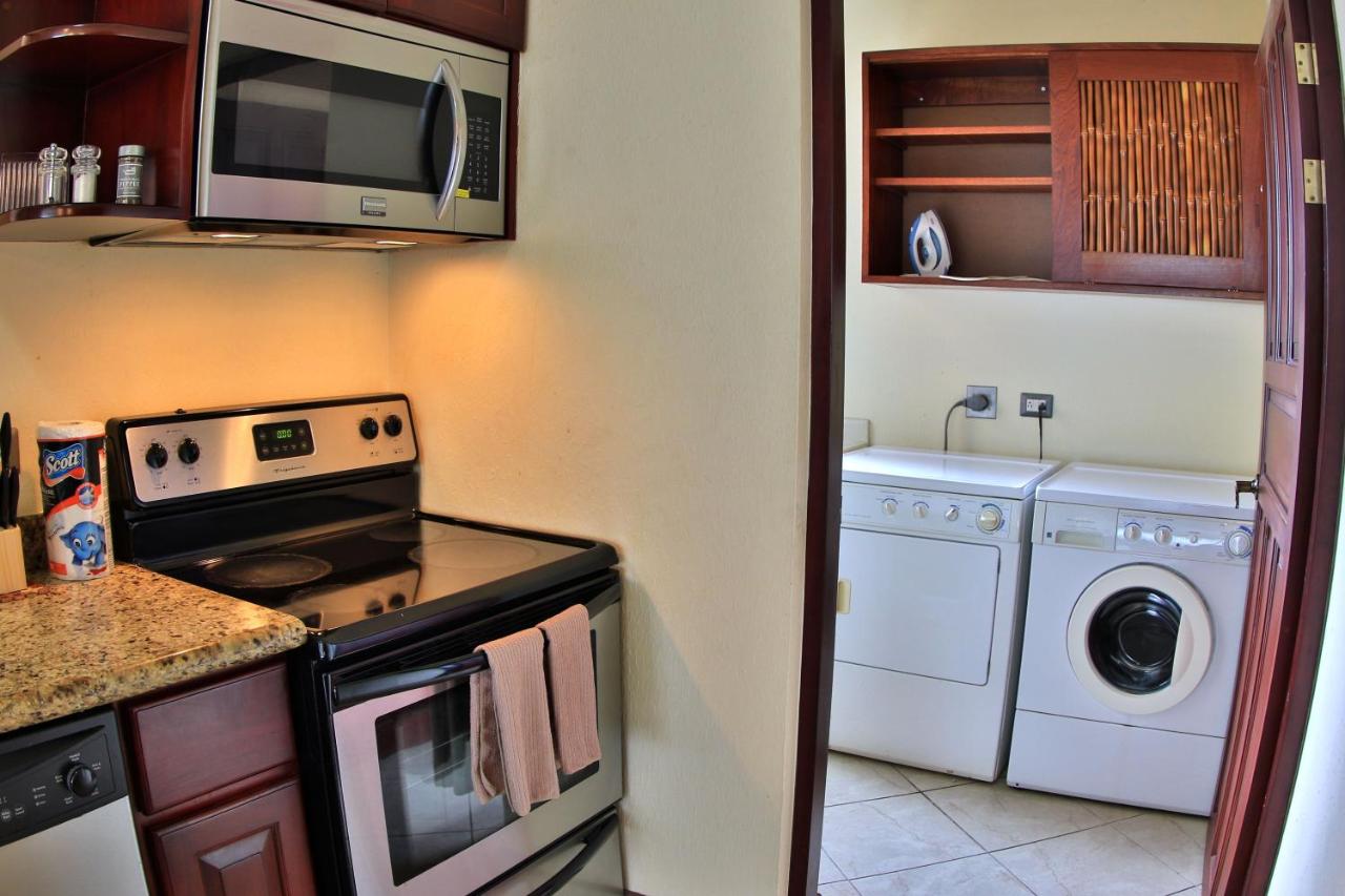 The Oaks Tamarindo Pool Front Condominiums fast wifi photo