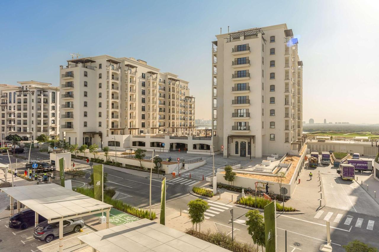 Silkhaus Vacation Homes Studio Getaway in Yas Golf Collection - 2