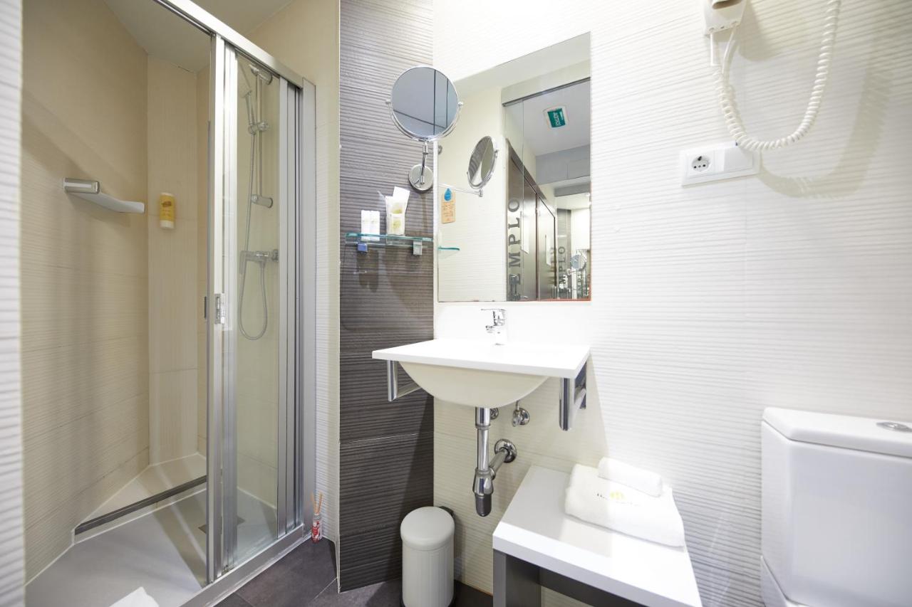 Hostemplo Sagrada Familia - 4