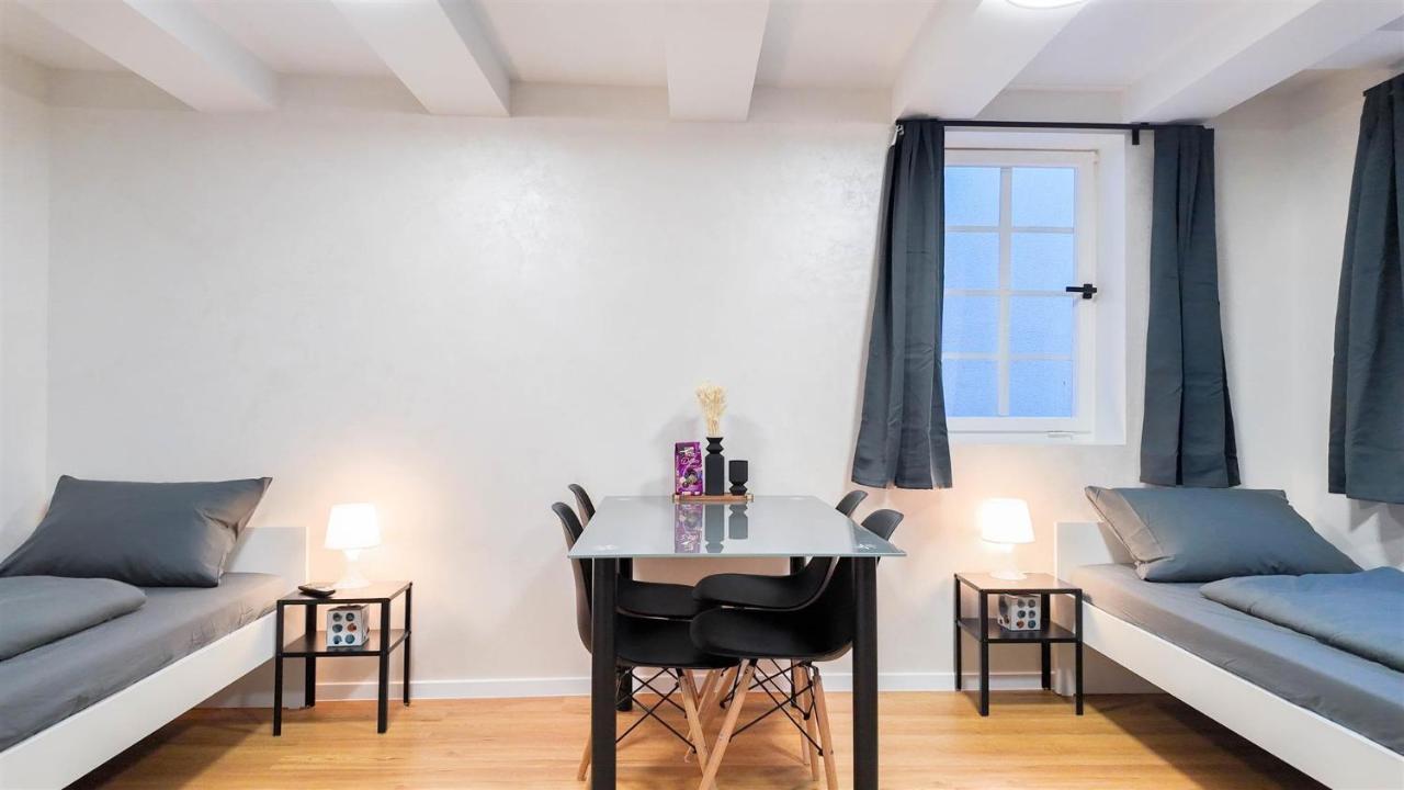 ALFA Stuttgart 2Z-Apartment 4 Betten SmartTV WLAN nahe Wasen Daimler l Bad & Küche l 2BR 4 beds kitchen bathroom