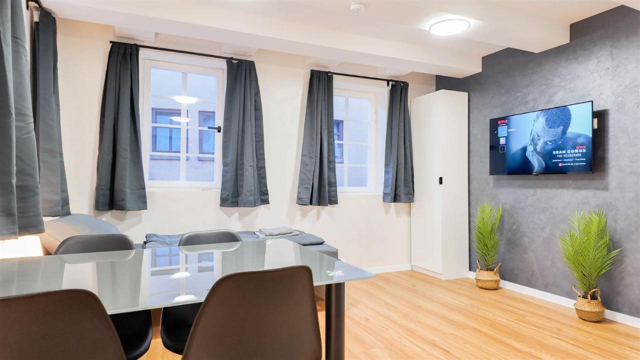 ALFA Stuttgart 2Z-Apartment 4 Betten SmartTV WLAN nahe Wasen Daimler l Bad & Küche l 2BR 4 beds kitchen bathroom