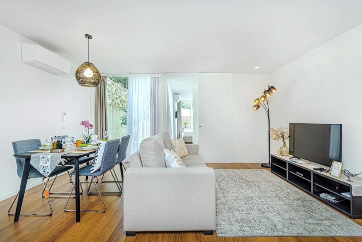Luxury in the Art District by Innkeeper - 5