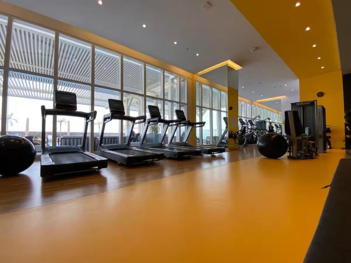 Vogue Vacation Homes, JVT Novotel near Springs Souk Mall, One Bedroom apartment with Balcony and Vibrant Community View, Access to all Amenities - 5