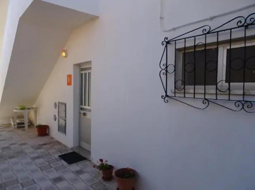 Blife Delya private rooms at Faro beach - 3