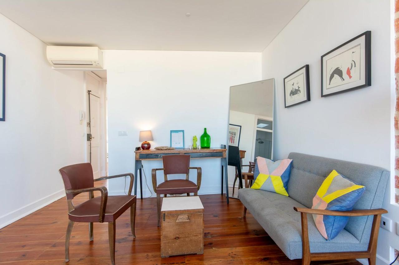 Amidst the rooftops of Lisbon - 4