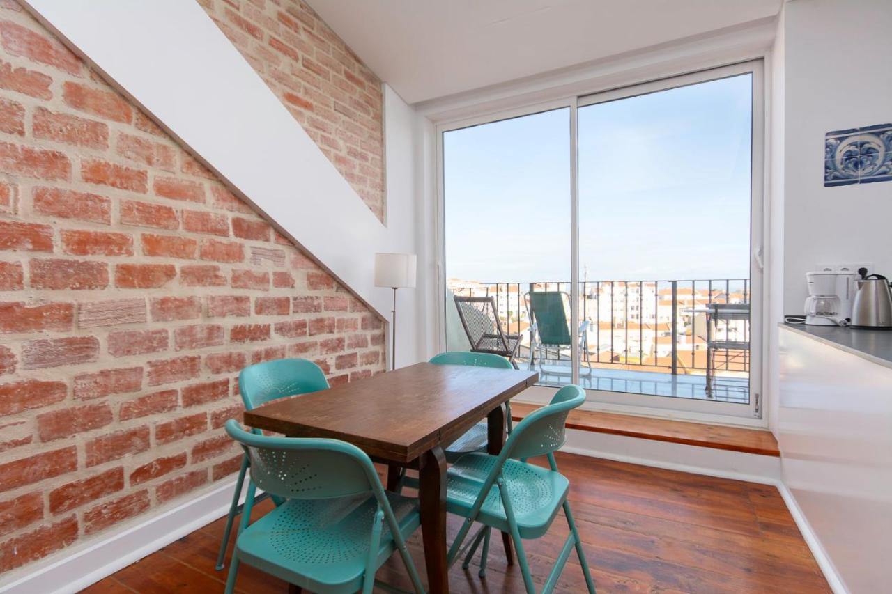 Amidst the rooftops of Lisbon - 2