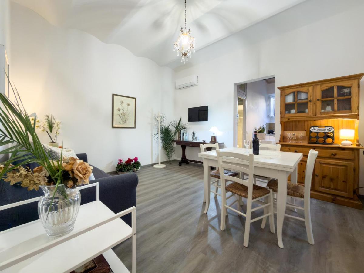 The Quiet Garden at San Giovanni - 5