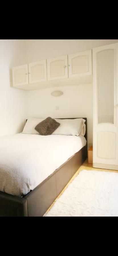 Heart of Notting Hill - 2