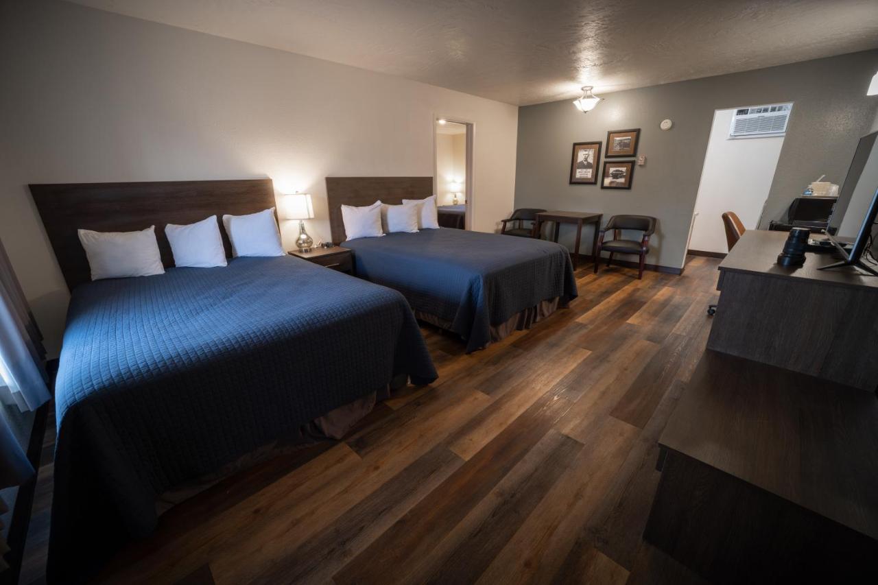Clover Creek Inn — photo 20