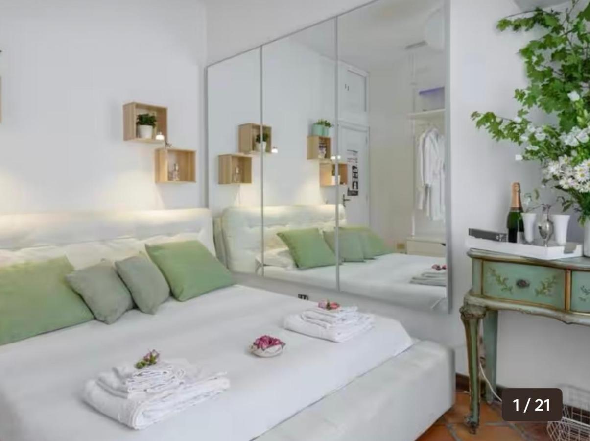 Trastevere Room