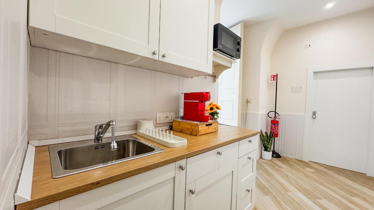 Rooms Caracciolo 21 - 3