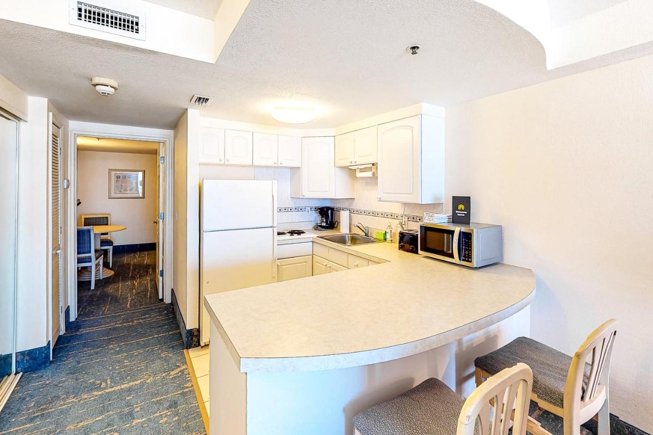 White Hotel Florida Inc — photo 11