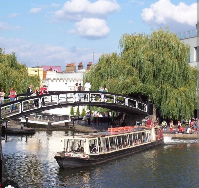 large 1 bedroom flat with garden in Camden - 2