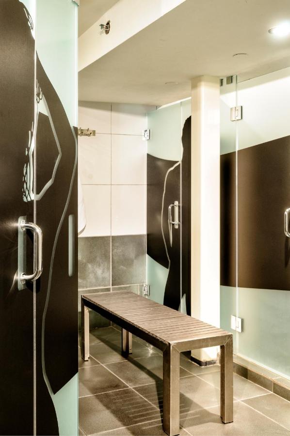 Posh South Beach - 3