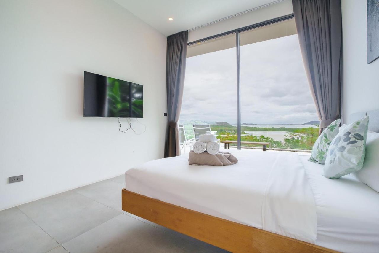 Lapista 6 Bedroom Luxury Vila - 2