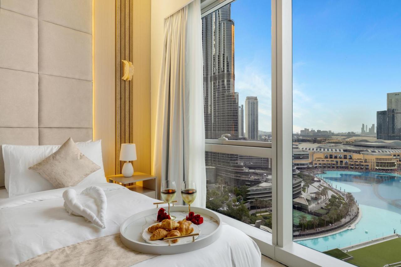 Luxurious 2BHK apartment Full Burj Khalifa & Fountain view 2mins to Mall - 5