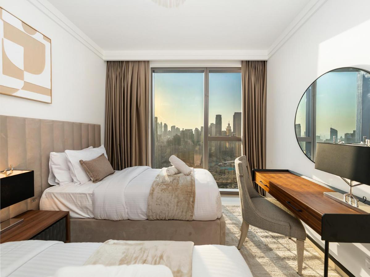 Kensington 4BR Burj Khalifa & Dubai Mall Access - 2