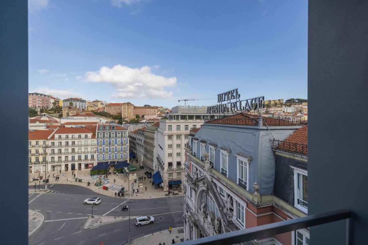 Boulevard Dream II by Innkeeper - 2