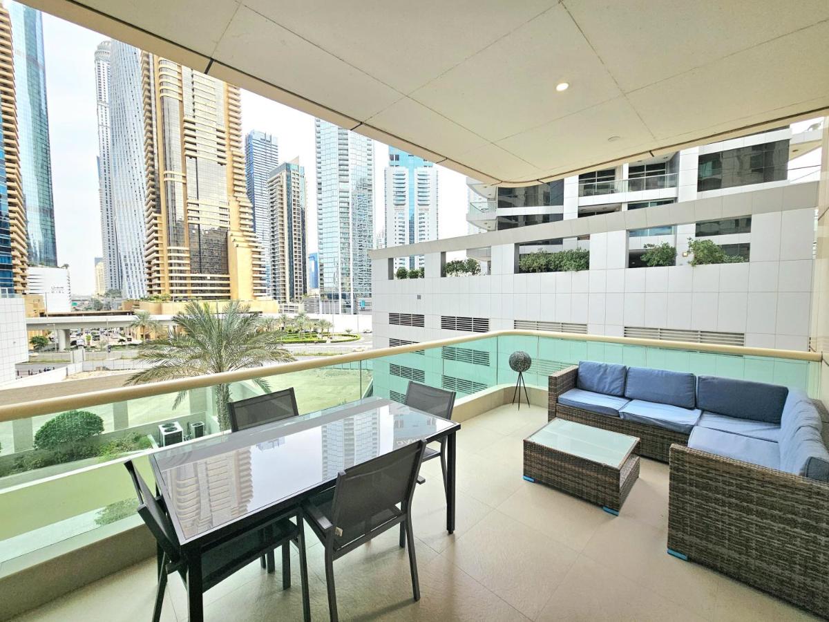 SUNRISE HOMES - Pool Side Studio with Huge Balcony - 2