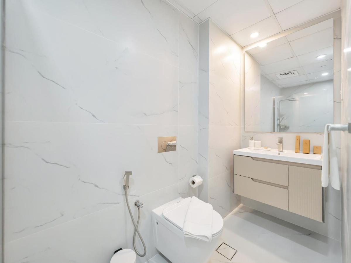 JBR Studio - Steps to Beach & Marina Walk - Pool & Gym - 3