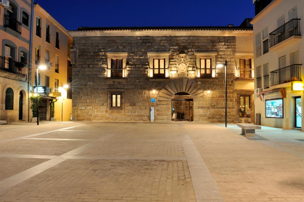 Palacio Carvajal Girón, Plasencia – Bijgewerkte prijzen 2022