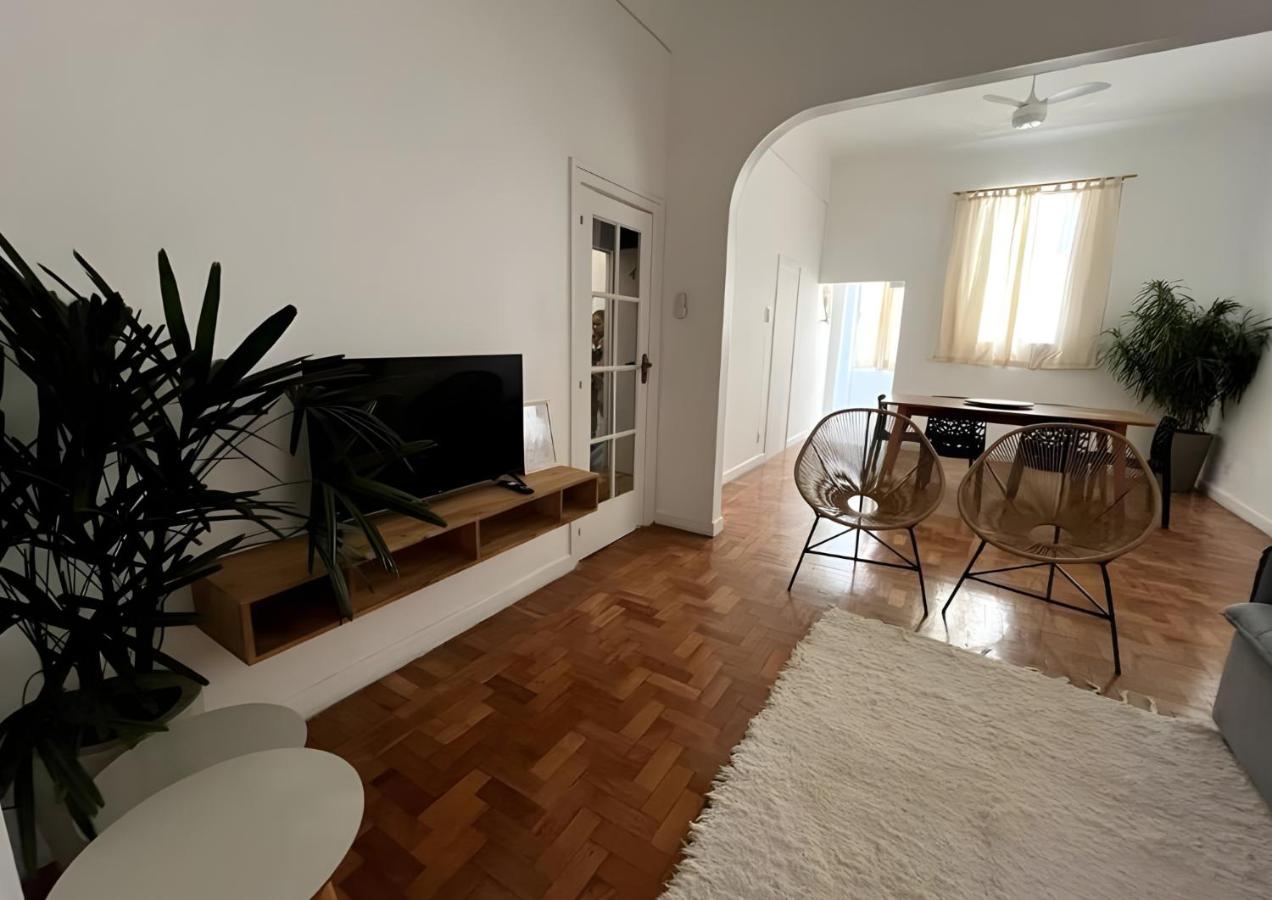 Perfeito para familias, ao lado da praia e grande - 5