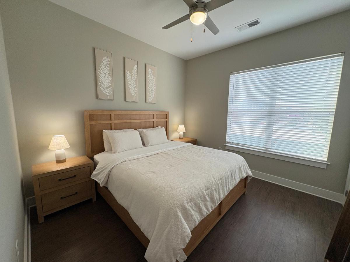 -NEW-The Nash Luxe, Pool, Gym, Nightlife! - 2