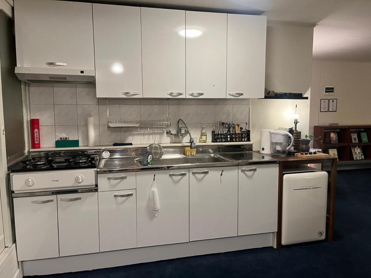 A Cozy Local Artist Home in Seoul-SeogyoDouner - 4