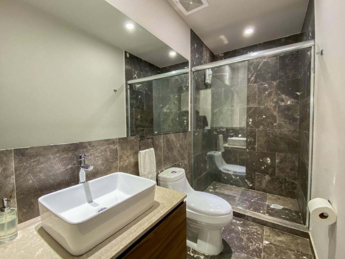 Luxurious 3BR in Roma Norte with Pool and gym - 4