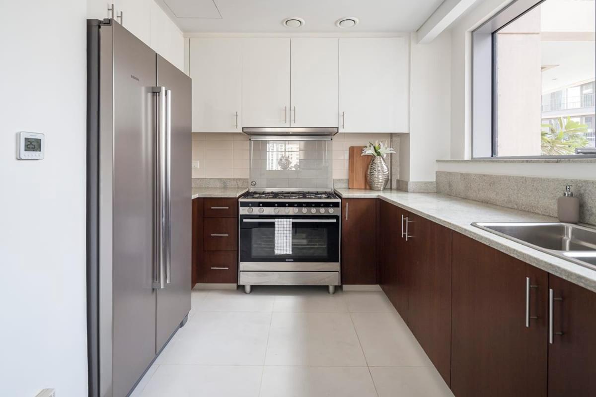 Frank Porter - Boulevard Crescent - 2