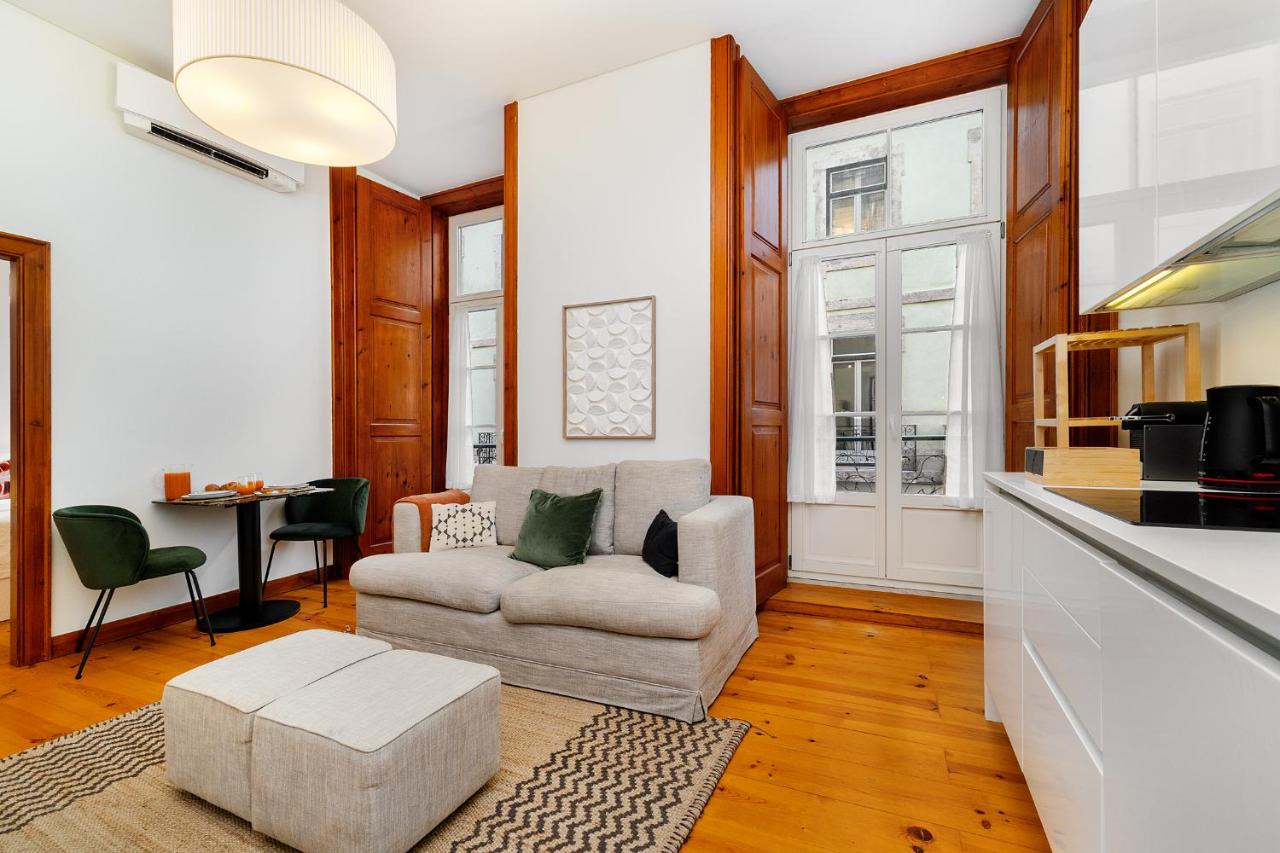 WHome Modern Comfort in Old Lisbon - 5