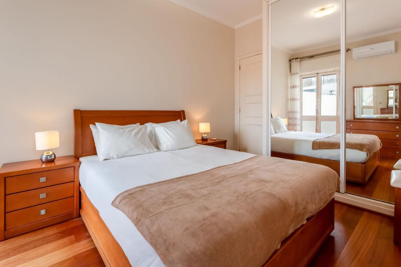 Cosy 2Bdr Flat in Faro Downtown by LovelyStay - 3