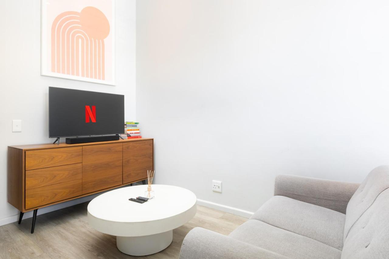 Modern Woodstock Apartment Pool & Mountain Views - 5