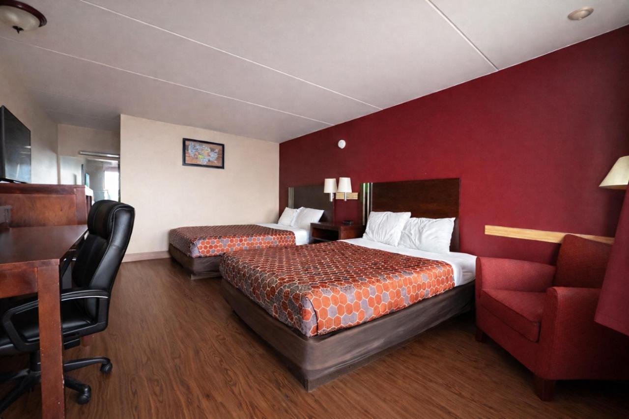 King's Inn Motel — photo 22