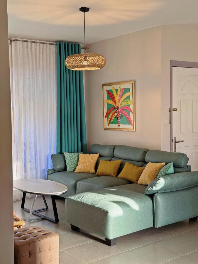 La Marquise - Seaside Serenity - 2