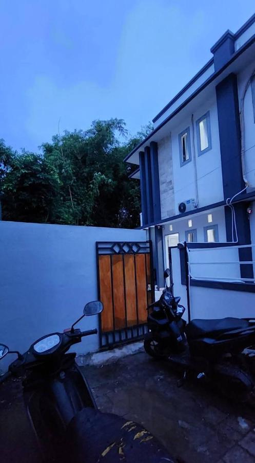 House of Tomolowicz - 3