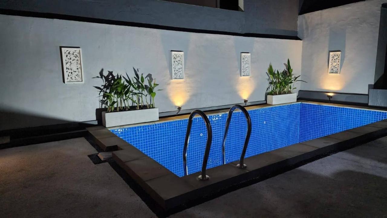 House of Tomolowicz - 5