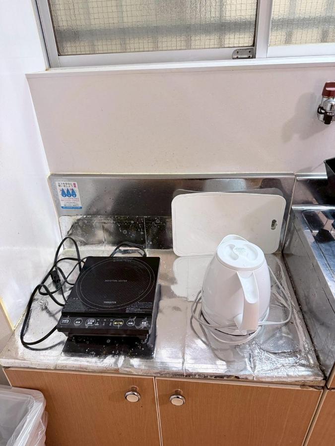 Wide bright room with three beds! - 2