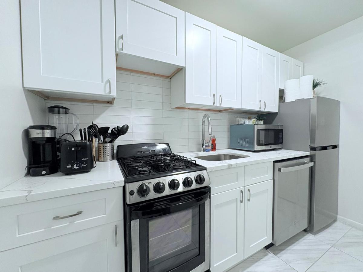 Central Park Plaza - 4