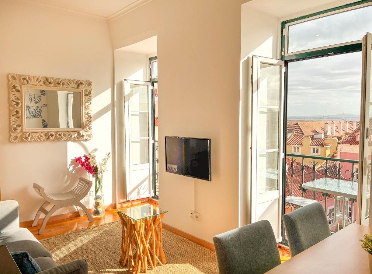 My Fair Lisbon - 2 Bedroom Apartment with River View - 3