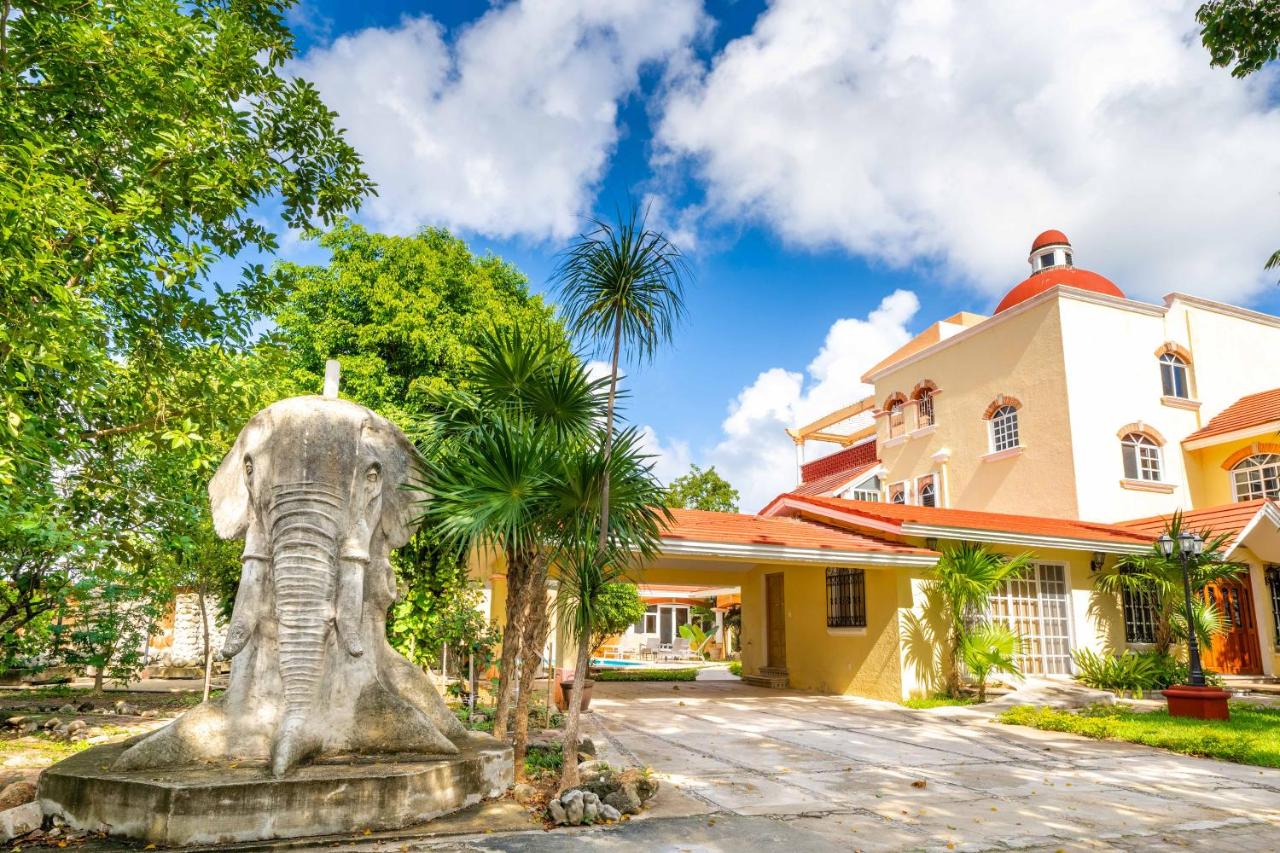 5 Bedroom Luxury Villa with Private Pool and Security - fits 12 - 5